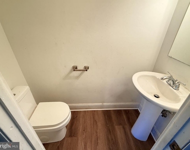 3 Madeley Court - Photo Thumbnail 7
