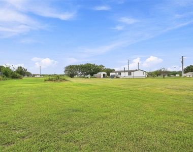 1151 Heidenreich Ln - Photo Thumbnail 25