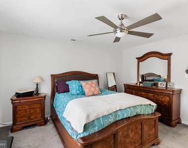 2818 Auburn Court - Photo Thumbnail 17