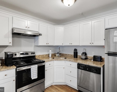 2818 Auburn Court - Photo Thumbnail 12