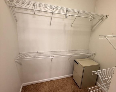 20 Guilford Place - Photo Thumbnail 10