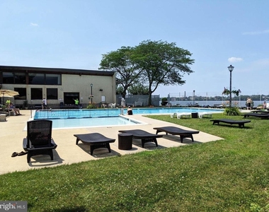 1013 Harbour Drive - Photo Thumbnail 22