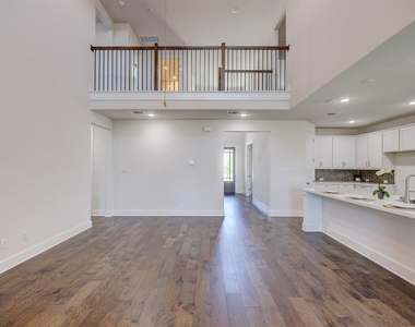 153 Milam Creek Dr - Photo Thumbnail 14