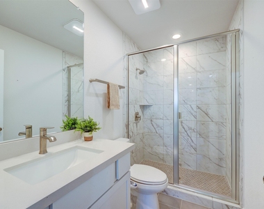 153 Milam Creek Dr - Photo Thumbnail 30