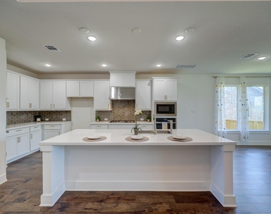 153 Milam Creek Dr - Photo Thumbnail 1