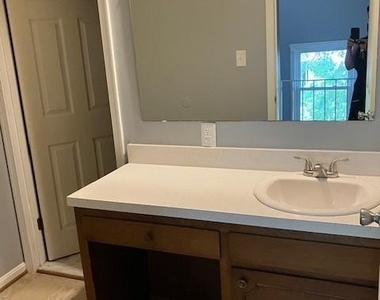 22416 Greenview Court - Photo Thumbnail 22