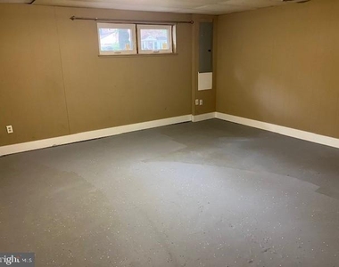 22416 Greenview Court - Photo Thumbnail 26
