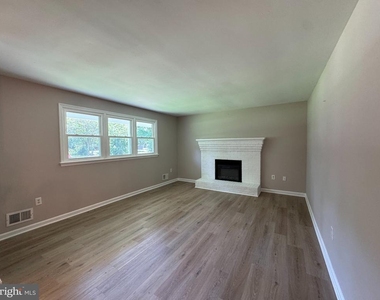 29831 Lee Road - Photo Thumbnail 8
