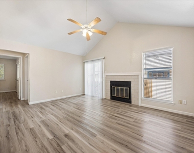 14473 Robert I Walker Blvd - Photo Thumbnail 2