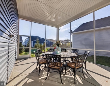 215 Kingfisher Lane - Photo Thumbnail 29