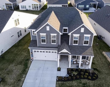 215 Kingfisher Lane - Photo Thumbnail 2