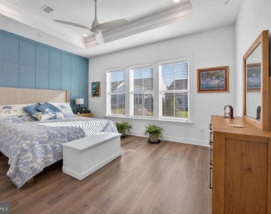 215 Kingfisher Lane - Photo Thumbnail 14