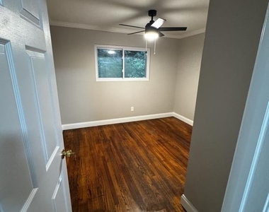 6831 Nashville Road - Photo Thumbnail 17