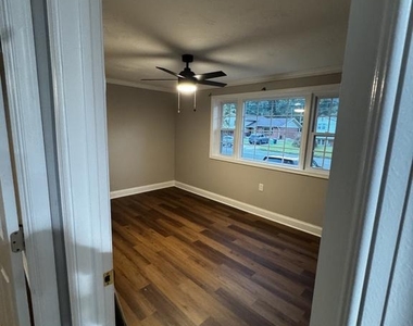 6831 Nashville Road - Photo Thumbnail 5