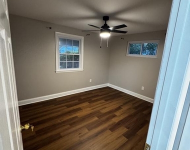 6831 Nashville Road - Photo Thumbnail 10