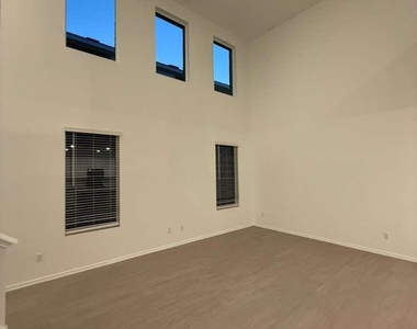17702 Sage Thrasher Dr - Photo Thumbnail 11