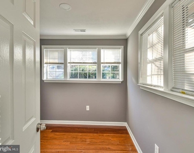 2010 Alice Avenue - Photo Thumbnail 24