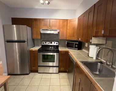 10118 Campus Way S - Photo Thumbnail 4