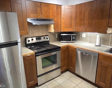 10118 Campus Way S - Photo Thumbnail 3