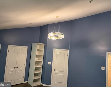 714 Parev Way - Photo Thumbnail 71