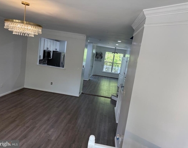 714 Parev Way - Photo Thumbnail 45