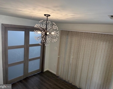 714 Parev Way - Photo Thumbnail 28