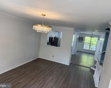 714 Parev Way - Photo Thumbnail 46