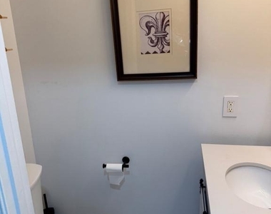 714 Parev Way - Photo Thumbnail 34