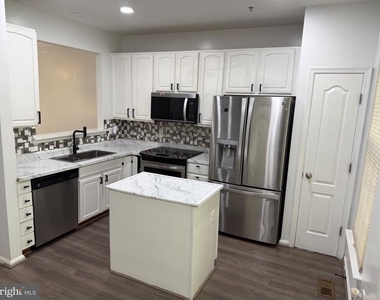 714 Parev Way - Photo Thumbnail 49