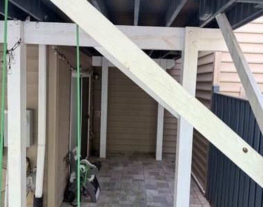 714 Parev Way - Photo Thumbnail 31