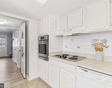 12705 Marquette Lane - Photo Thumbnail 12