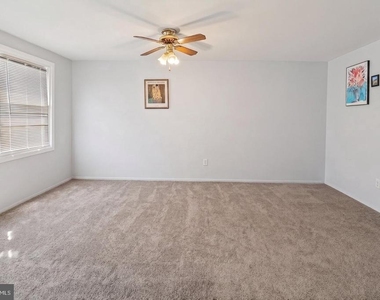 12705 Marquette Lane - Photo Thumbnail 16