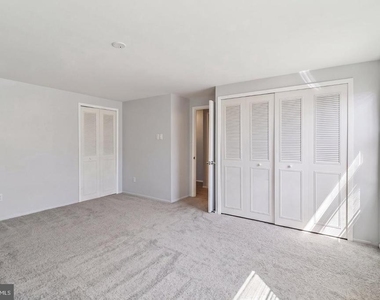 12705 Marquette Lane - Photo Thumbnail 15