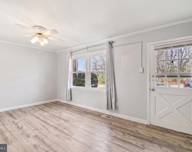 12705 Marquette Lane - Photo Thumbnail 4