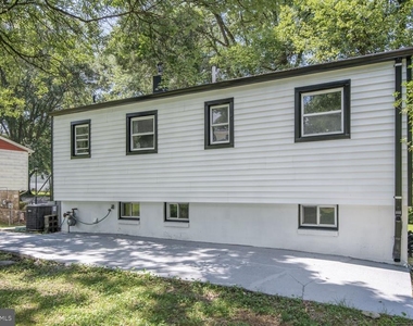 3604 Halloway N - Photo Thumbnail 1