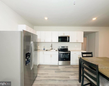 6717 Glenhurst Drive - Photo Thumbnail 1