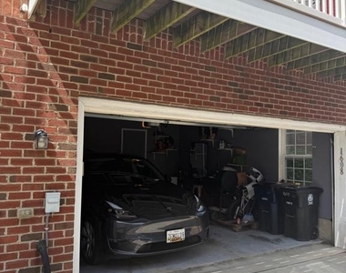 1608 Wesbourne Drive - Photo Thumbnail 39