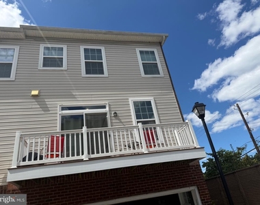1608 Wesbourne Drive - Photo Thumbnail 41