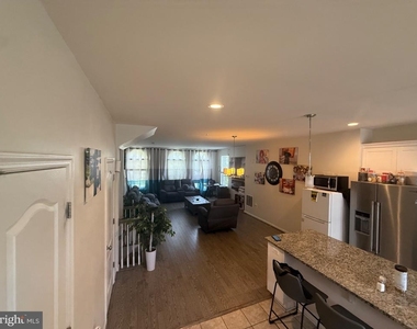 1608 Wesbourne Drive - Photo Thumbnail 26