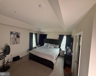 1608 Wesbourne Drive - Photo Thumbnail 16
