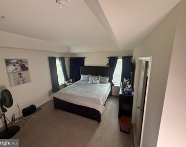 1608 Wesbourne Drive - Photo Thumbnail 17
