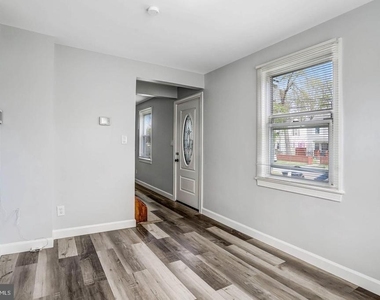 6226 20th Avenue - Photo Thumbnail 11
