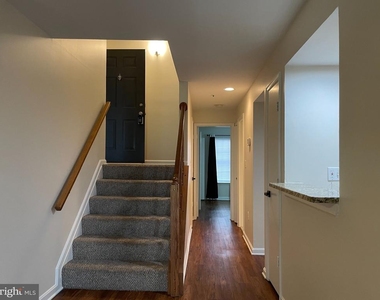 7906 Bayshore Drive - Photo Thumbnail 2