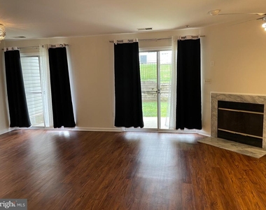 7906 Bayshore Drive - Photo Thumbnail 1