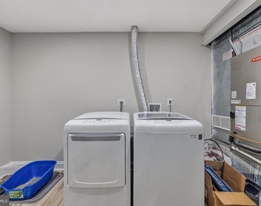 7110 Marbury Court - Photo Thumbnail 35