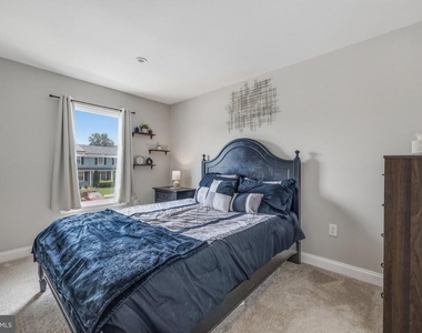 7110 Marbury Court - Photo Thumbnail 18