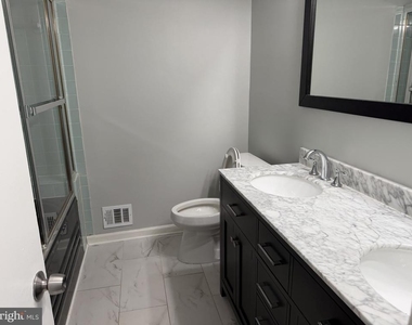 13100 Cabinwood Dr - Photo Thumbnail 11
