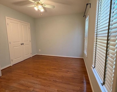 2352 Cobble Hill Terrace - Photo Thumbnail 22