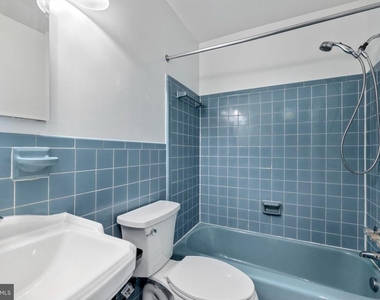 2409 Hayden Drive - Photo Thumbnail 9