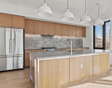 10511 Strathmore Hall Street - Photo Thumbnail 10